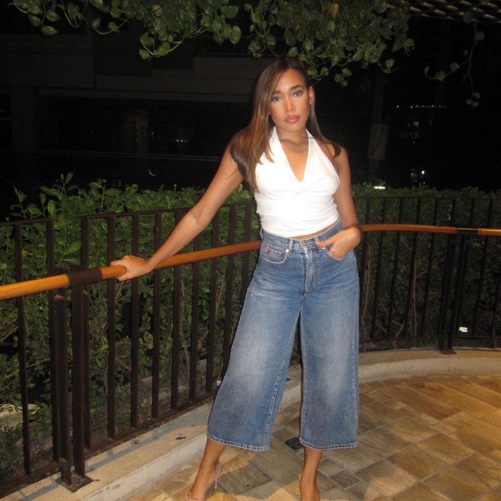 Meet your Posher, Yuliana
